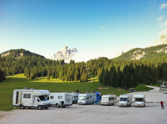 Área de autocaravanas del Lago Misurina