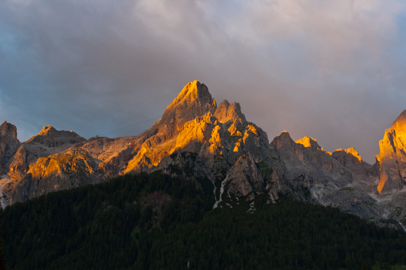 Atardecer espectacular desde la autocaravana en San Martino