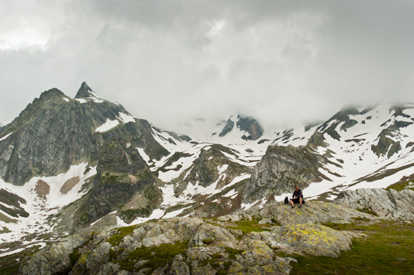 Montañas nevadas del Col du Grand Saint Bernard