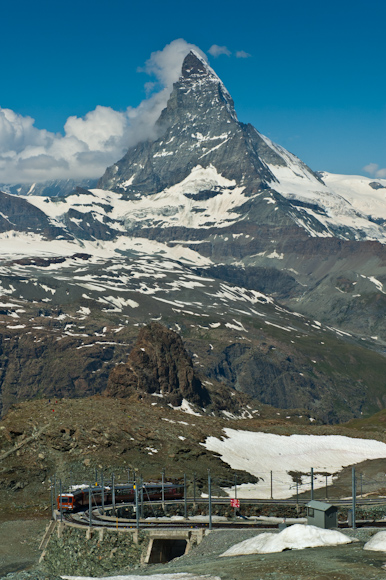 Tren cremallera al Gornergrat, Matterhorn al fondo